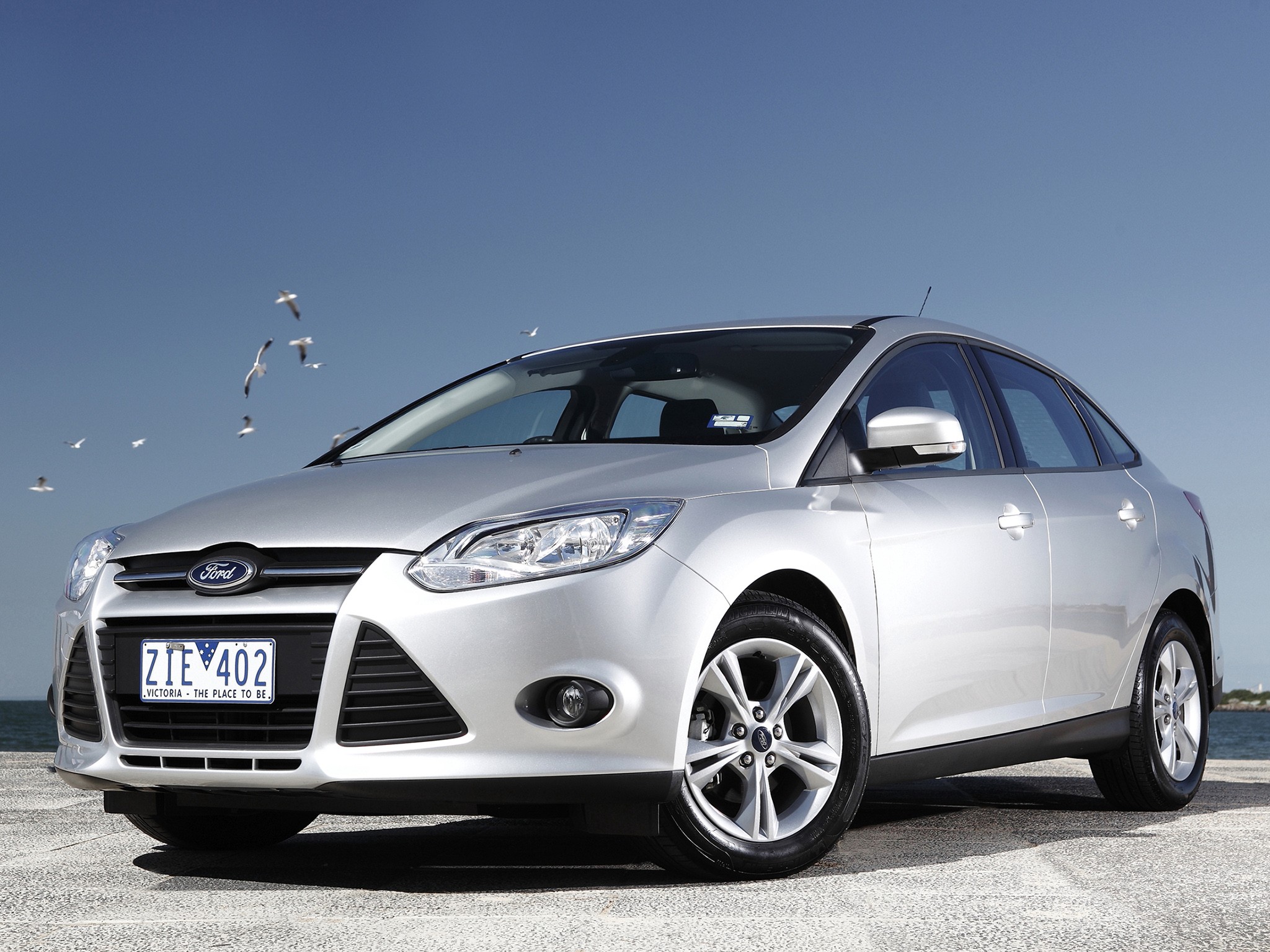 Ford Focus Sedan photo 31
