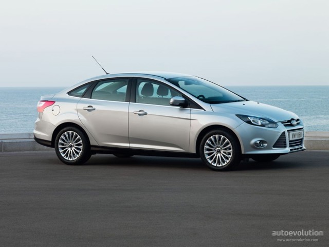 Ford Focus Sedan Foto 3