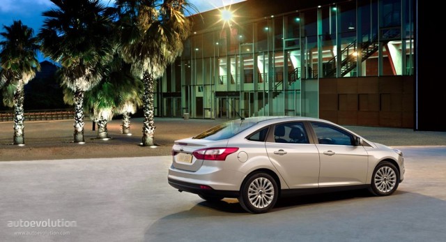 Ford Focus Sedan Foto 4