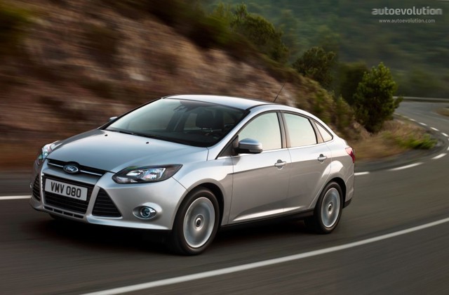 Ford Focus Sedan Foto 8