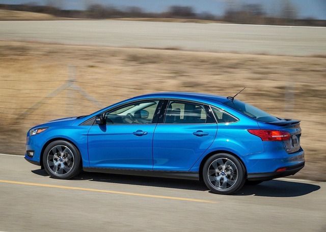 Ford Focus Sedan Foto 10