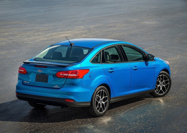 Ford Focus Sedan Foto 11