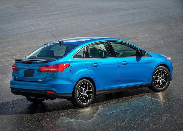 Ford Focus Sedan Foto 12