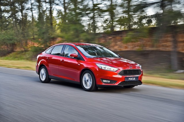 Ford Focus Sedan Foto 35