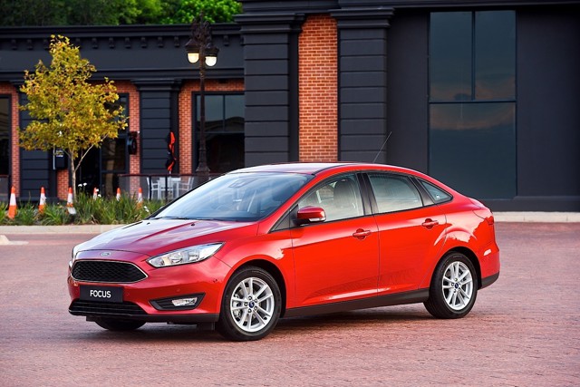 Ford Focus Sedan Foto 45