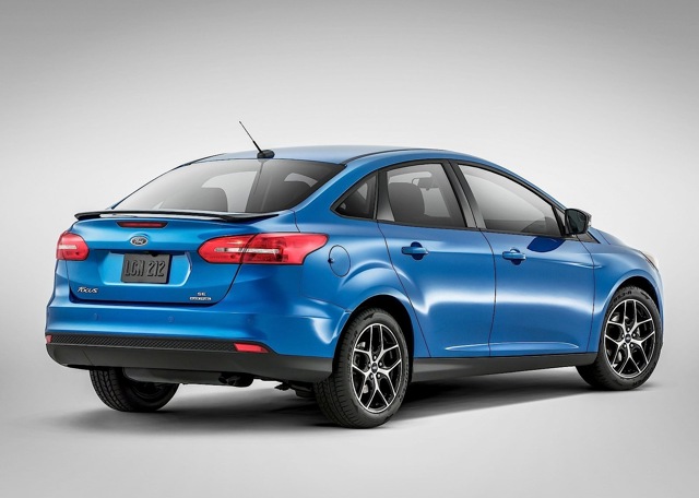 Ford Focus Sedan Foto 5