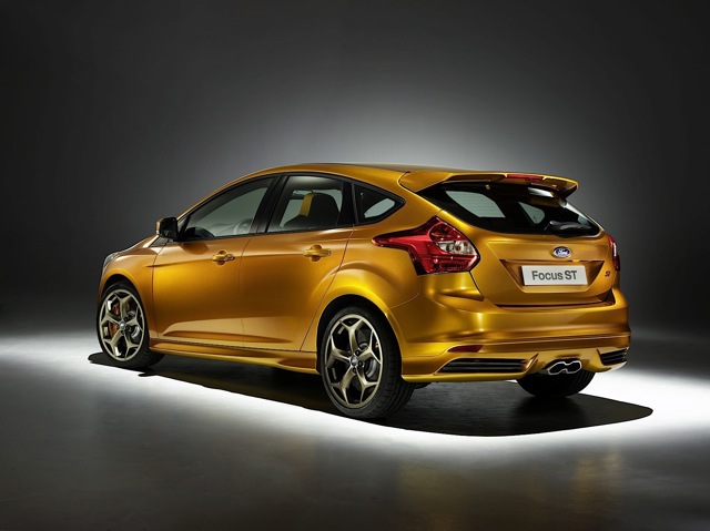 Ford Focus St 5 Doors photo 2