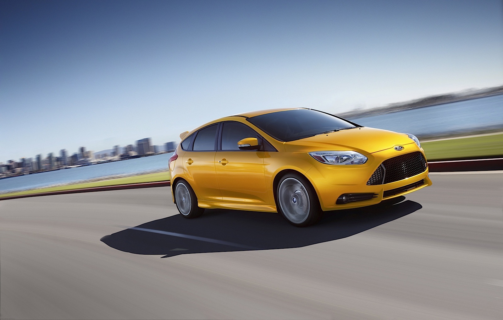 Ford Focus St 5 Doors photo 3