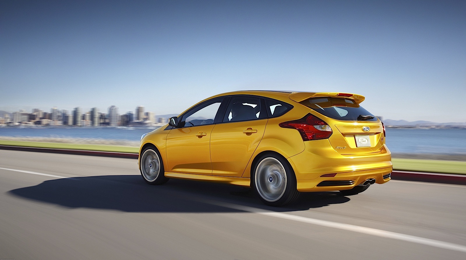 Ford Focus St 5 Doors photo 4