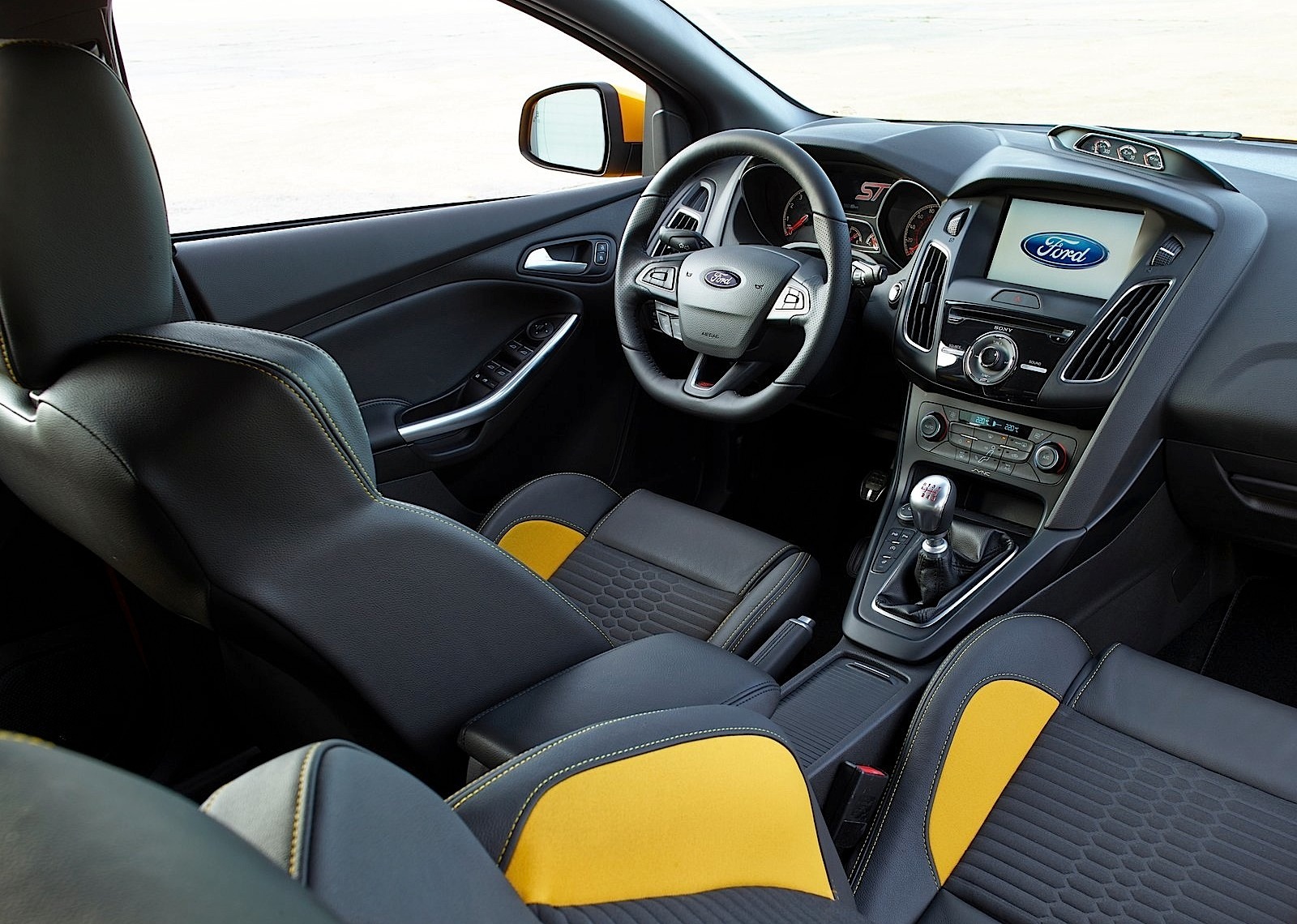Ford Focus St 5 Doors photo 16