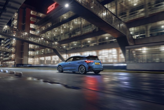 Ford Focus St 5 Doors photo 12