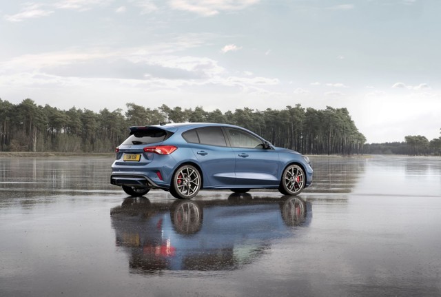 Ford Focus St 5 Doors photo 15