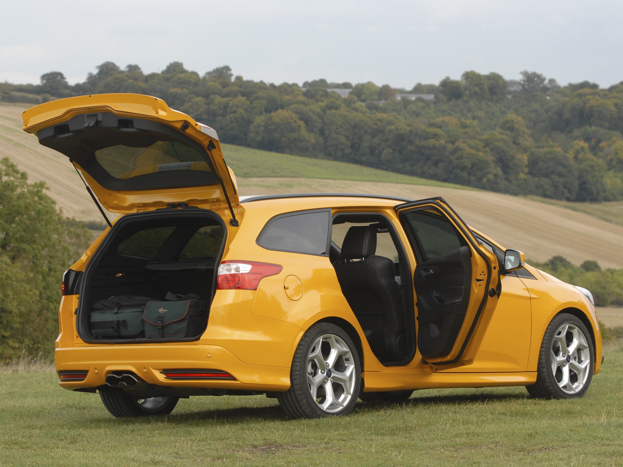 Ford Focus St Wagon photo 19
