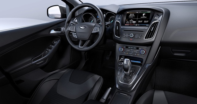 Ford Focus Wagon photo 35