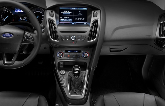 Ford Focus Wagon photo 60