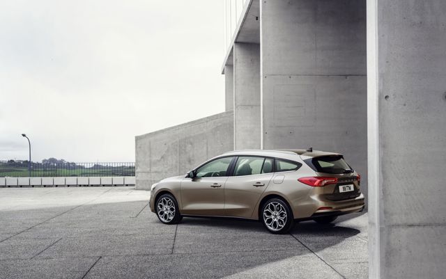 Ford Focus Wagon foto 7