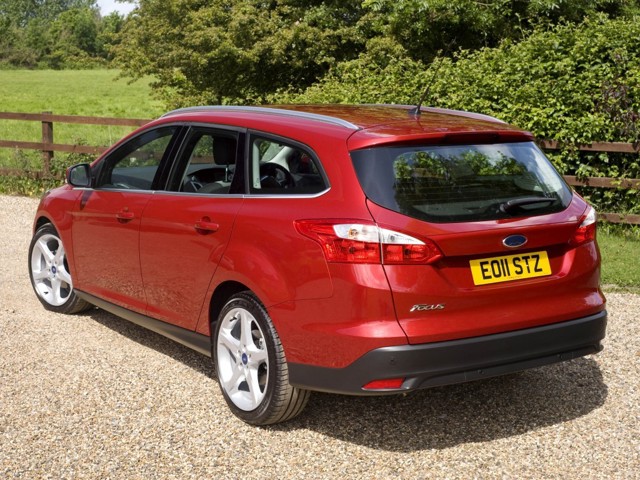 Ford Focus Wagon photo 7