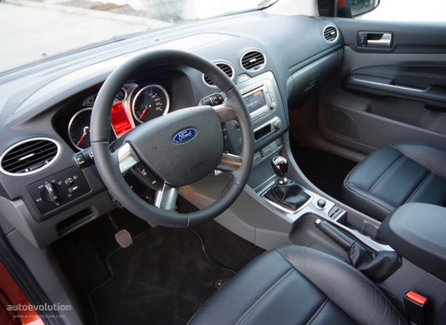 Ford Focus Wagon foto 5