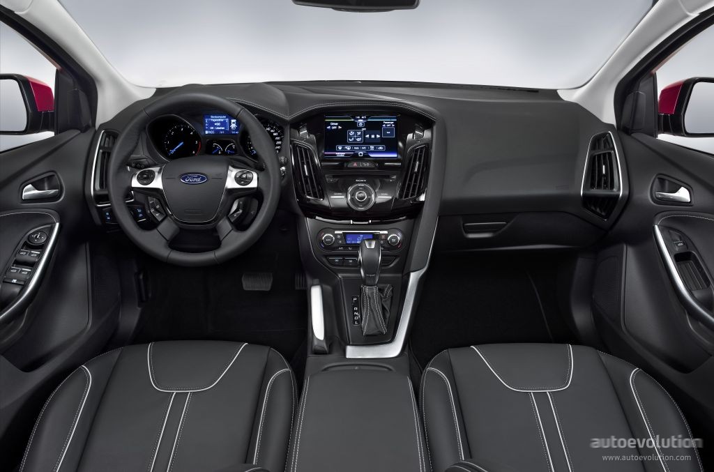 Ford Focus Wagon photo 30