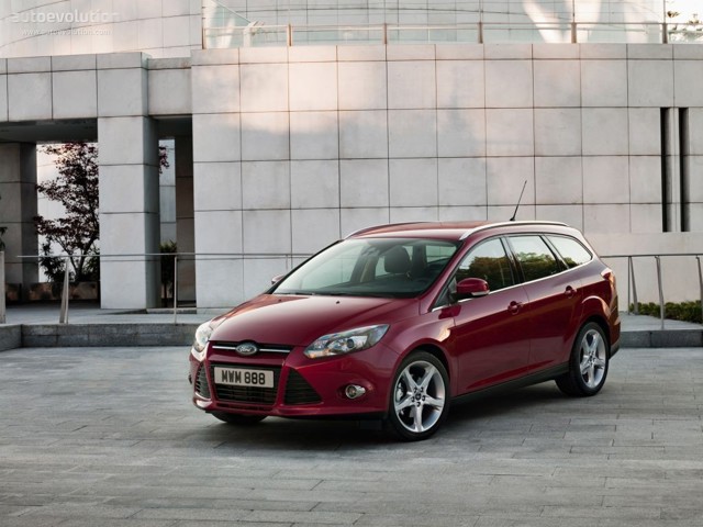 Ford Focus Wagon photo 6