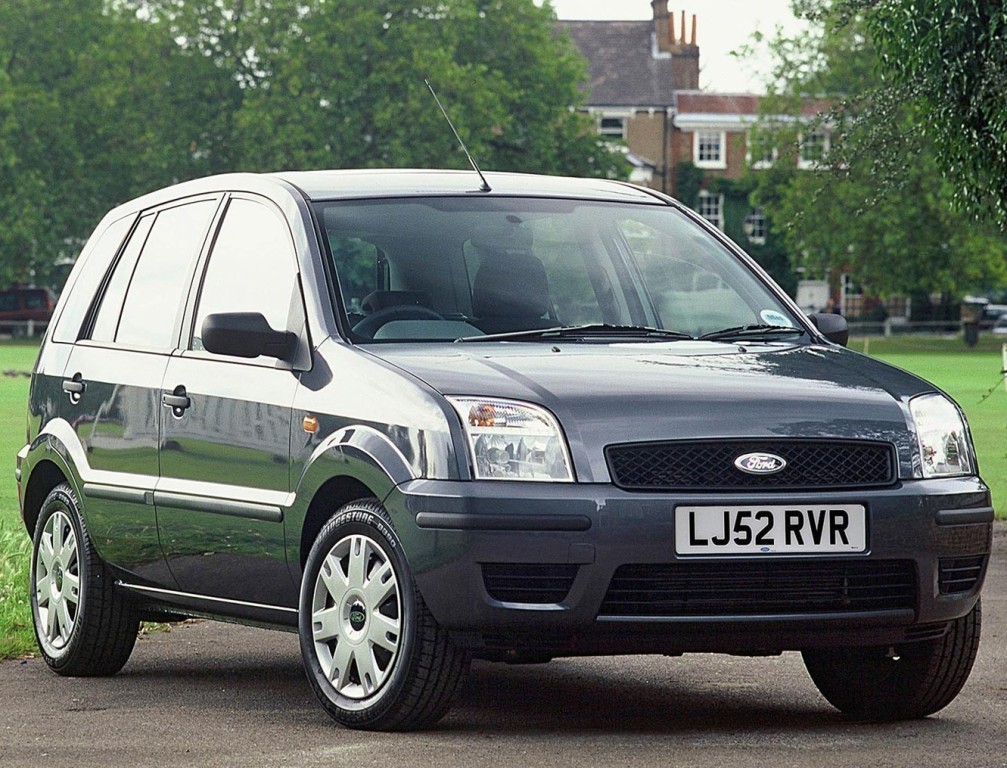 Ford Fusion European photo 11