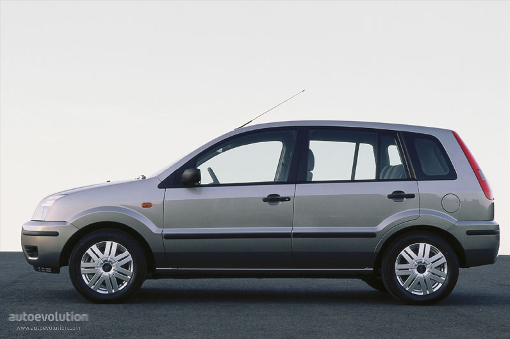 Ford Fusion European photo 3