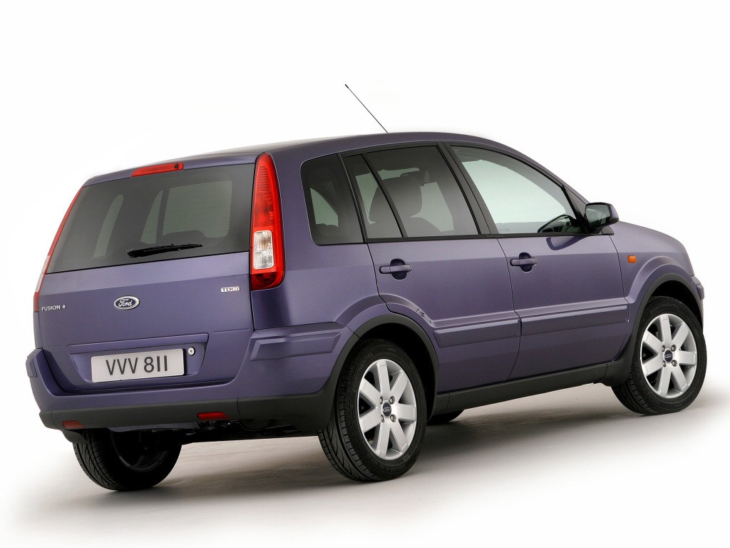 Ford Fusion European photo 9