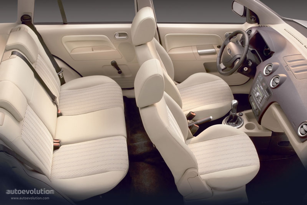 Ford Fusion European photo 11