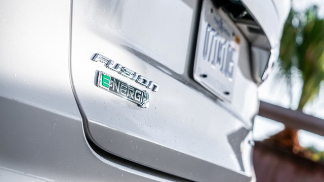 Ford Fusion North American photo 9