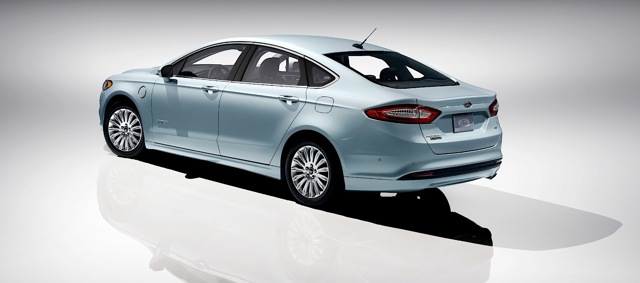 Ford Fusion North American photo 2