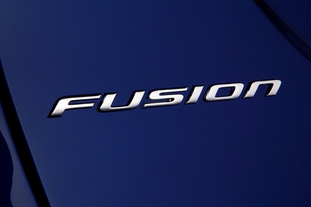 Ford Fusion North American photo 7