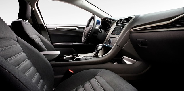 Ford Fusion North American photo 14