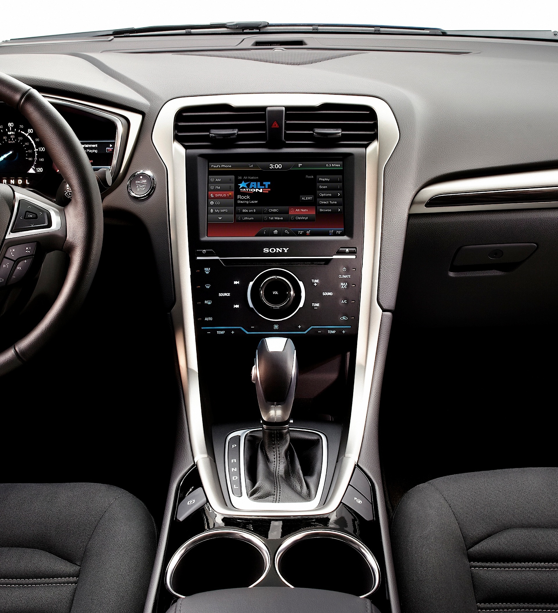 Ford Fusion North American photo 16