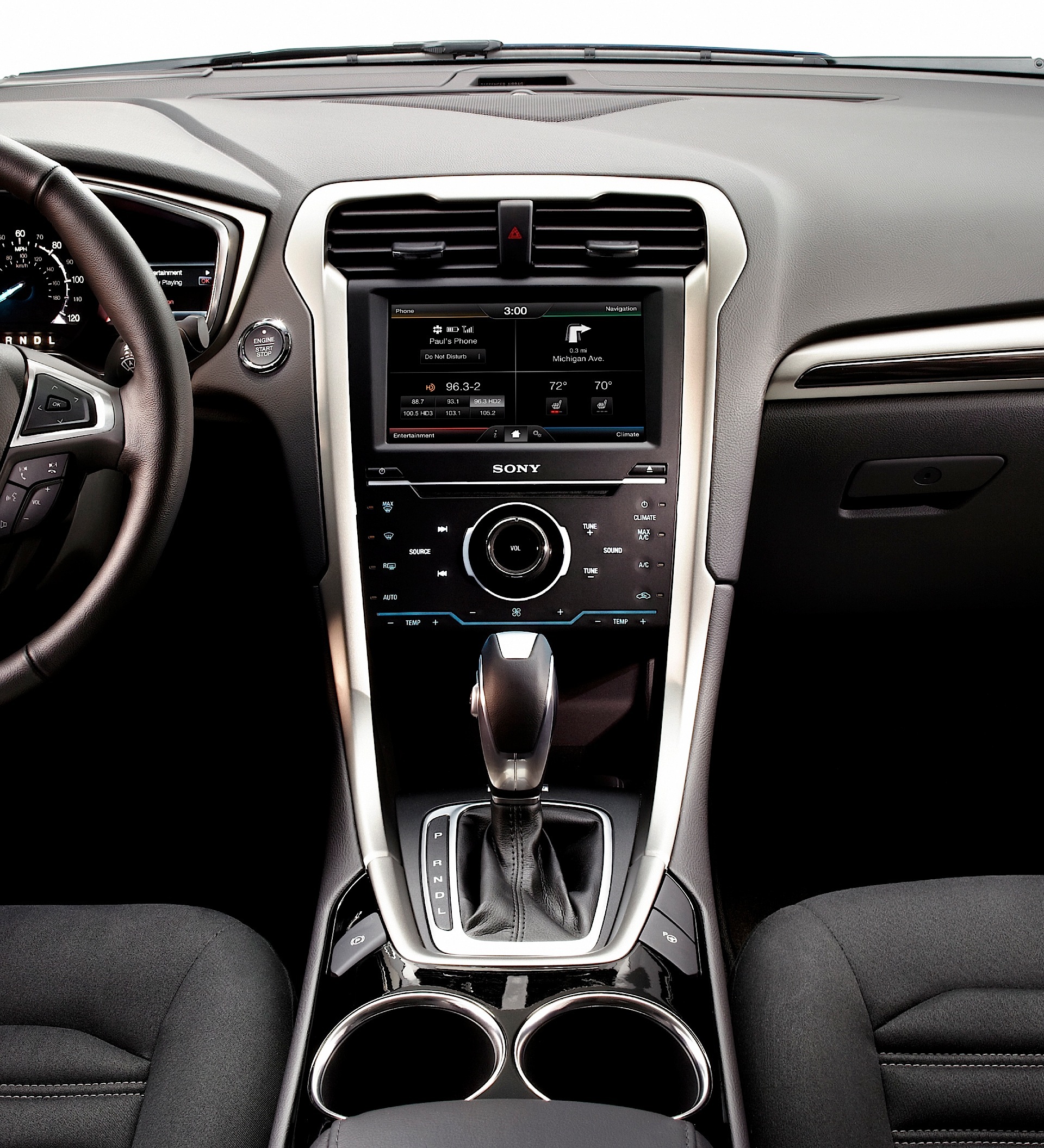 Ford Fusion North American photo 19