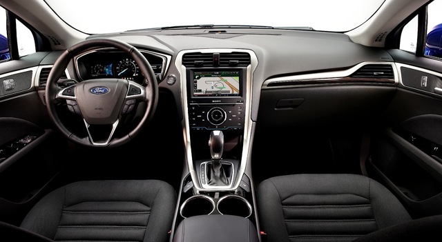 Ford Fusion North American photo 24