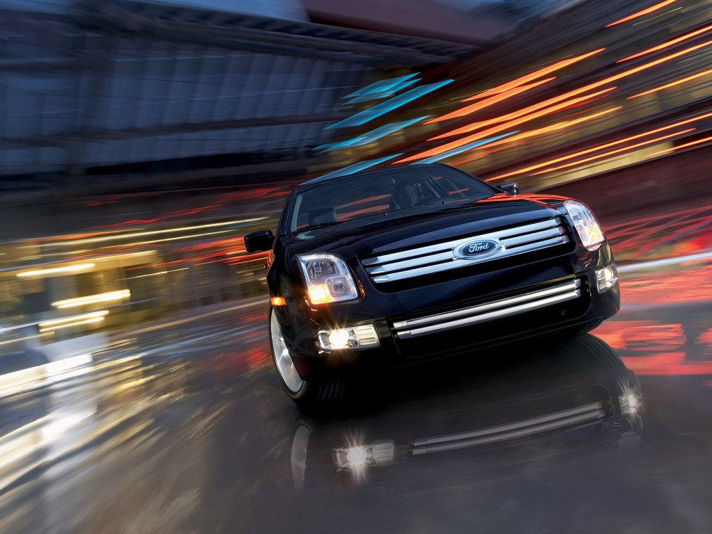 Ford Fusion North American photo 7