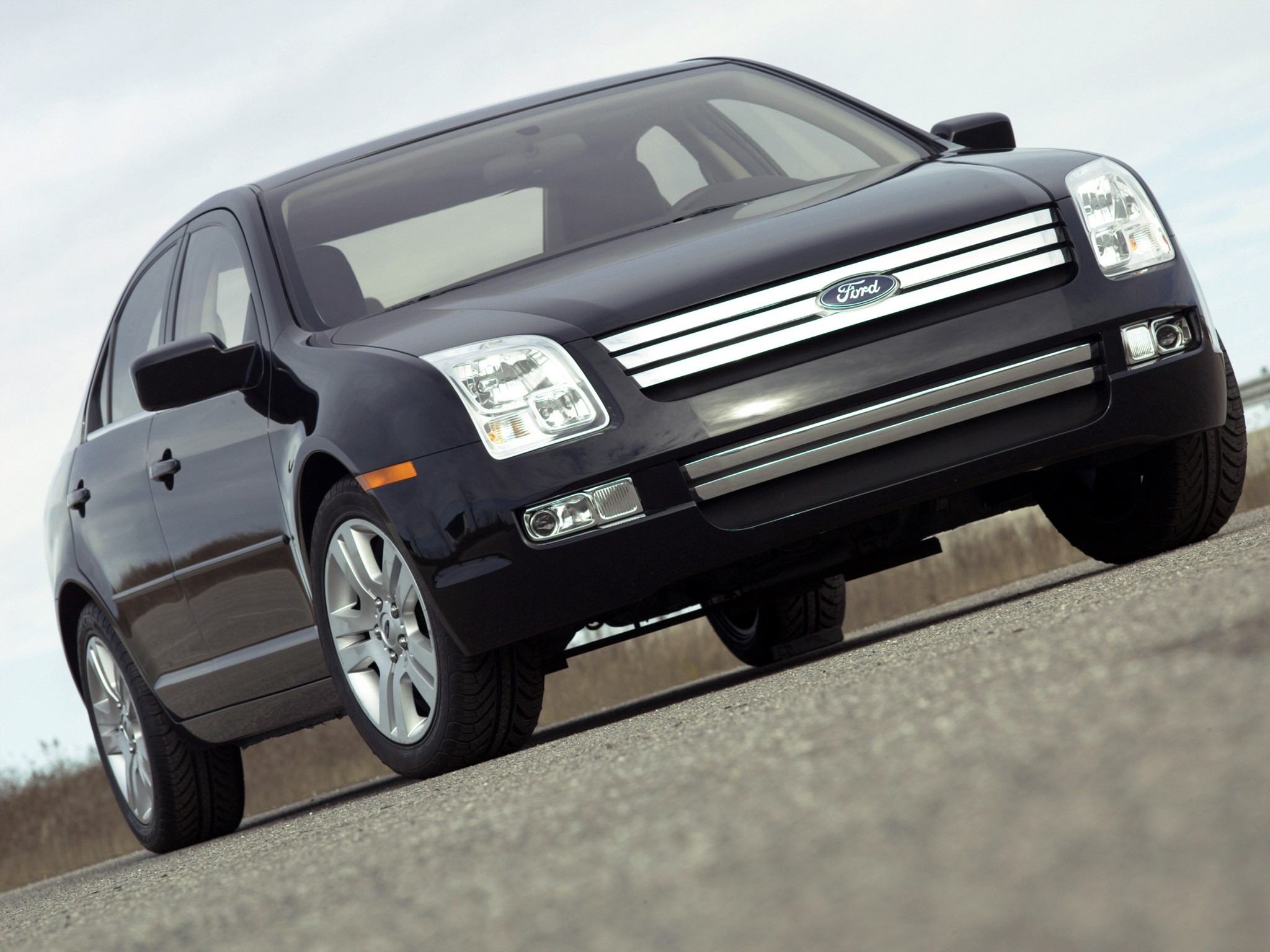 Ford Fusion North American photo 28