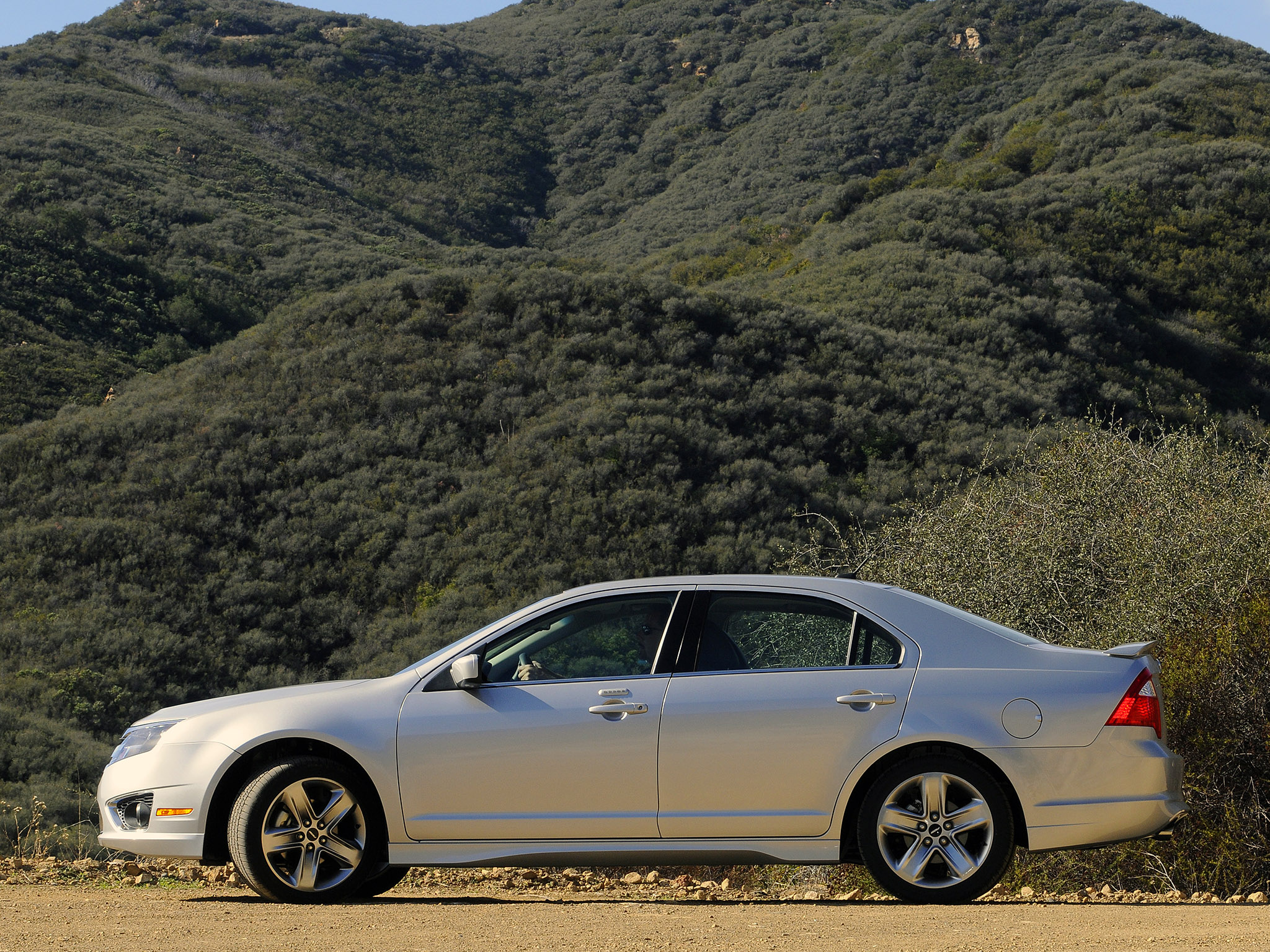 Ford Fusion North American photo 46