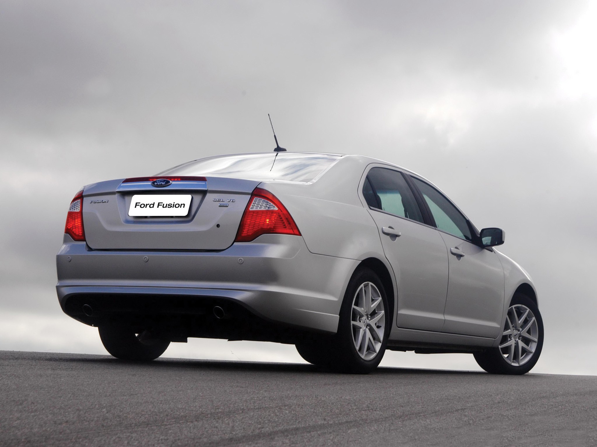 Ford Fusion North American photo 60