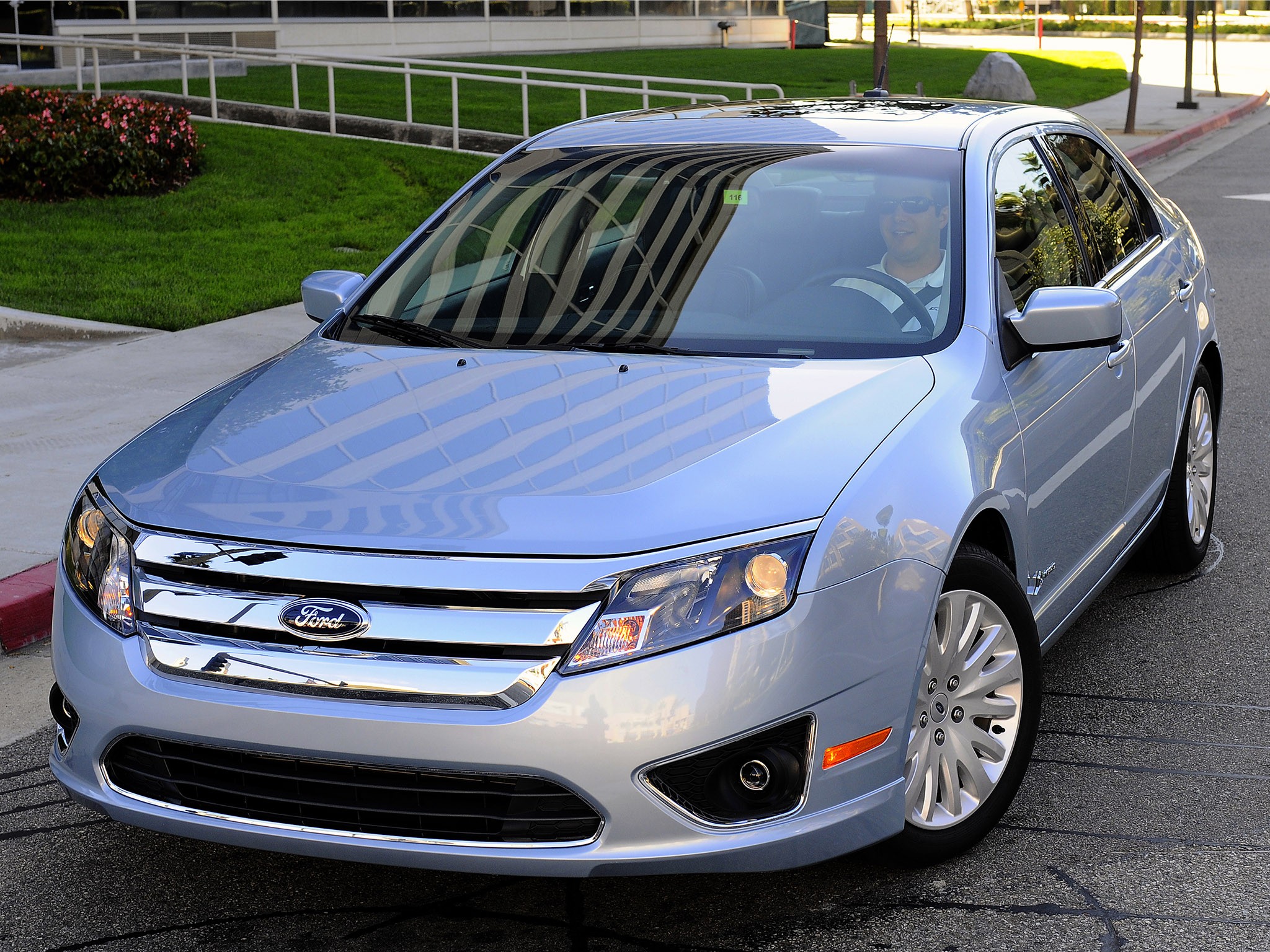 Ford Fusion North American photo 69