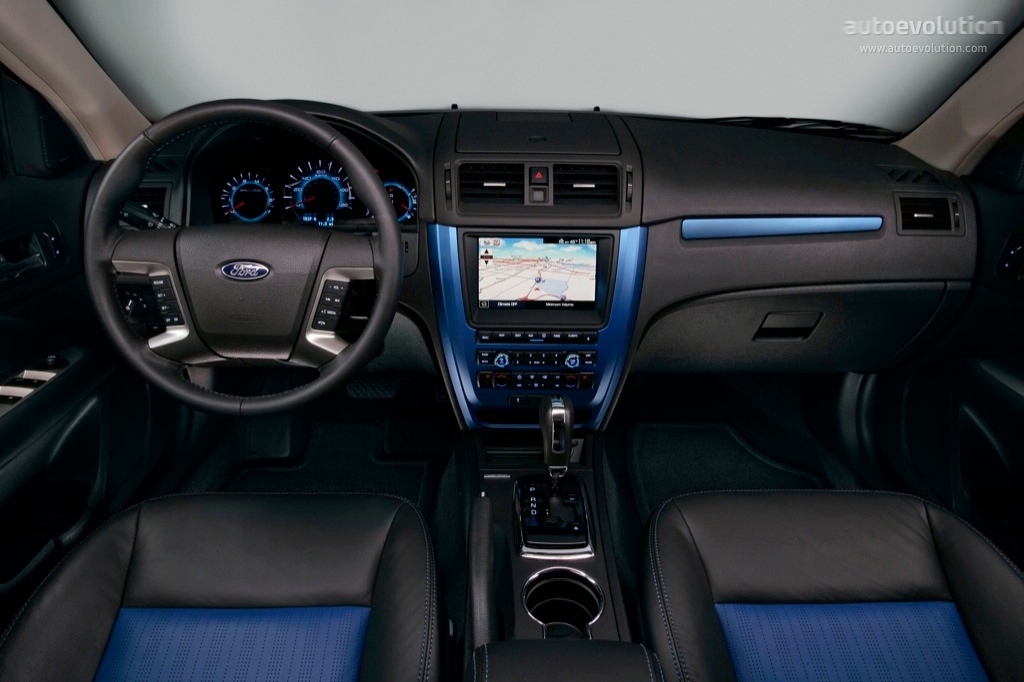 Ford Fusion North American photo 86