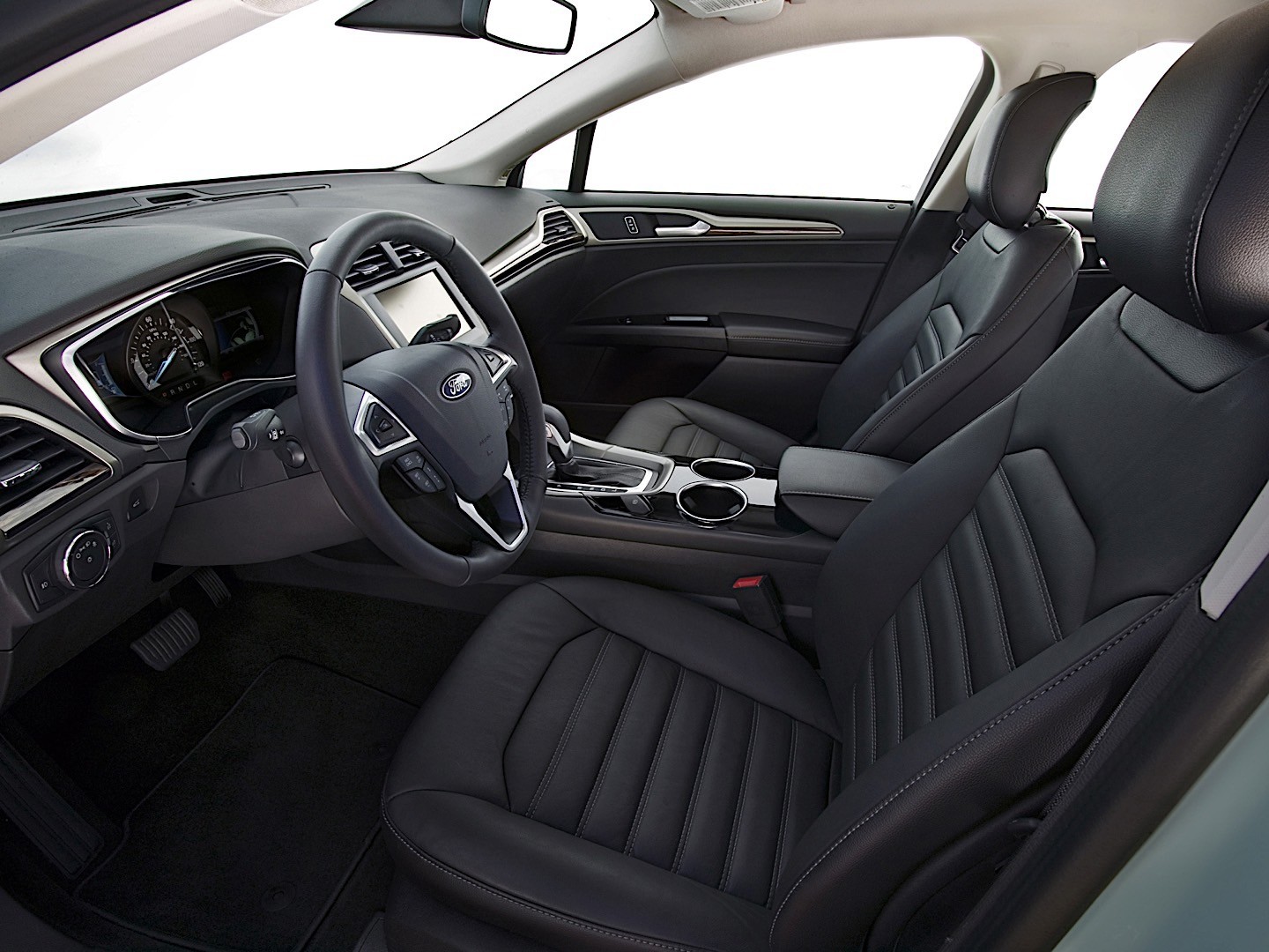 Ford Fusion North American photo 61