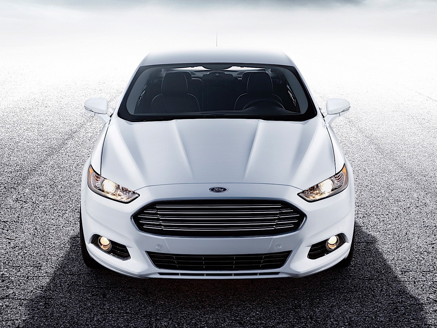 Ford Fusion North American photo 33