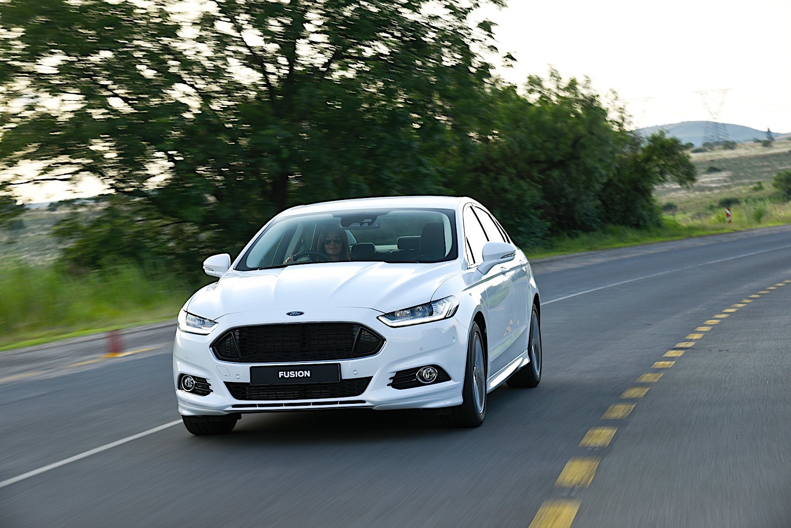 Ford Fusion North American photo 43