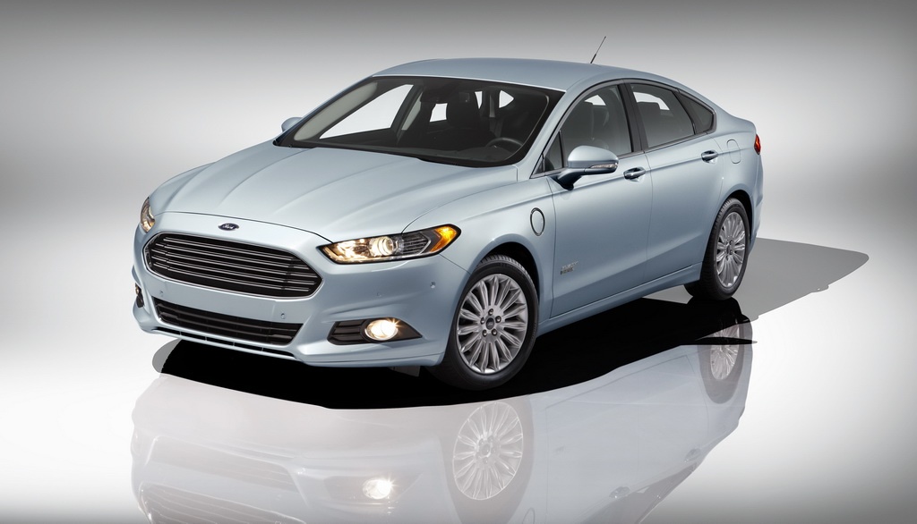 Ford Fusion North American photo 7