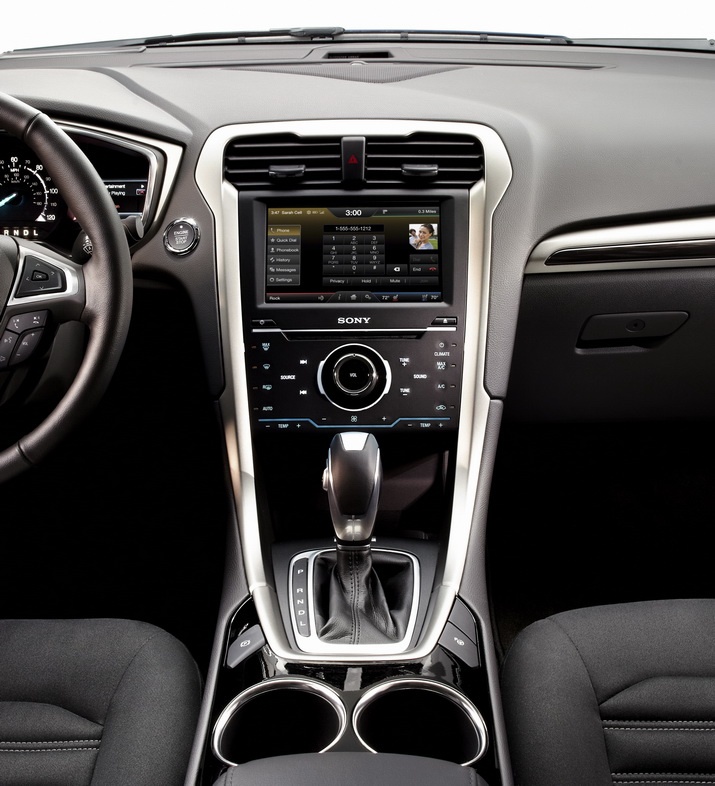 Ford Fusion North American photo 47