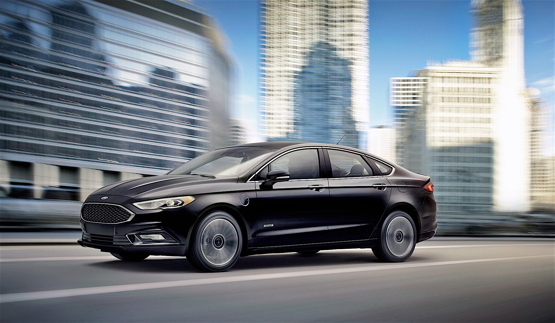 Ford Fusion North American photo 8