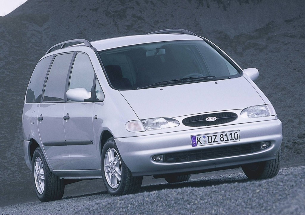 Ford Galaxy photo 9