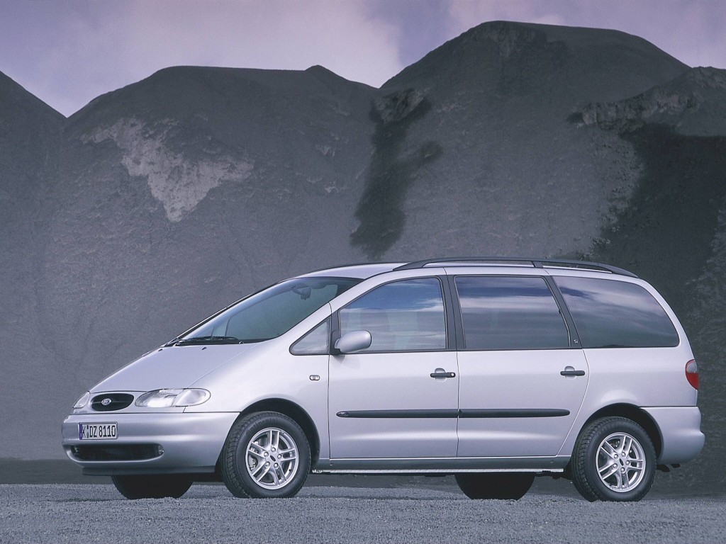 Ford Galaxy photo 10