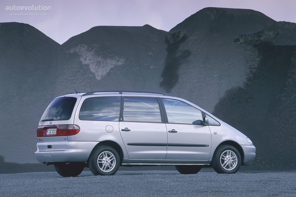 Ford Galaxy photo 5